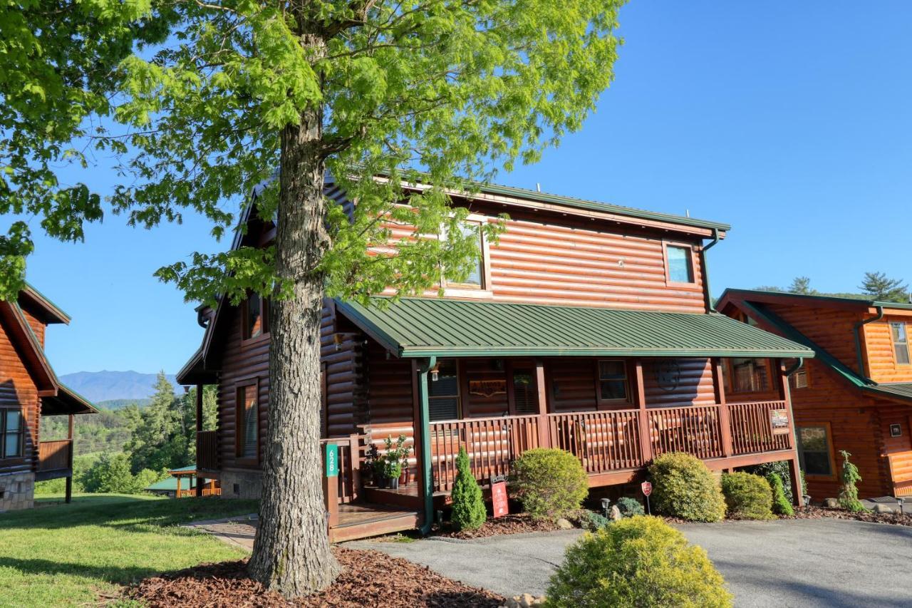 A Stone'S Throw Cabin Villa Pigeon Forge Exterior photo