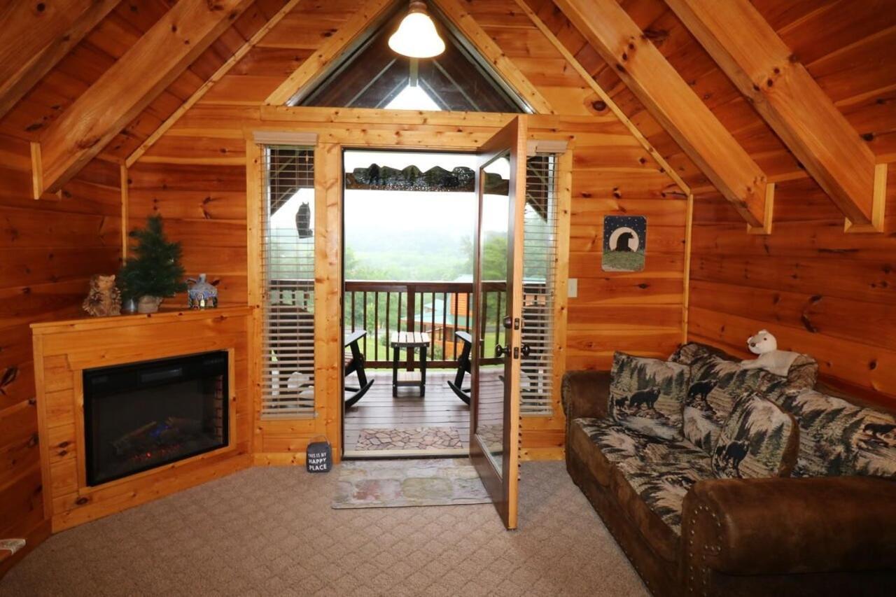 A Stone'S Throw Cabin Villa Pigeon Forge Exterior photo